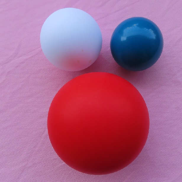 2-150MM塑料圆球